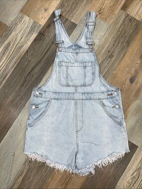 wild fable Light Wash Denim Short Overalls